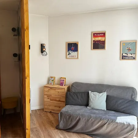 Très Beau T2 Rénové Pour 7 Personnes Maximum à Appartement